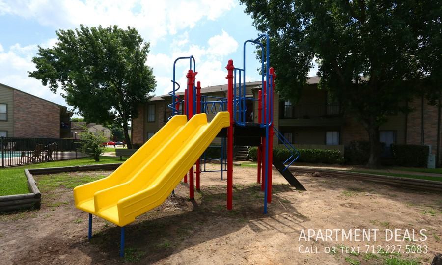 White Clover Dr #2343 - Photo 4 of 22