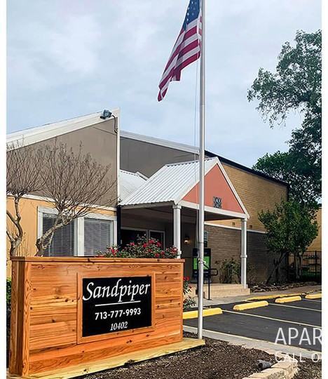 6 Sandpiper Dr @ Willowbend Blvd #2416 - Photo 4 of 34