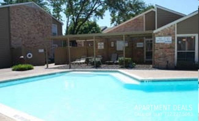 11656 W Bellfort Ave #2435