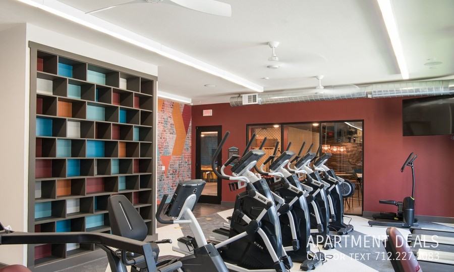 1907 Cullen Blvd #2899 - Photo 6 of 25