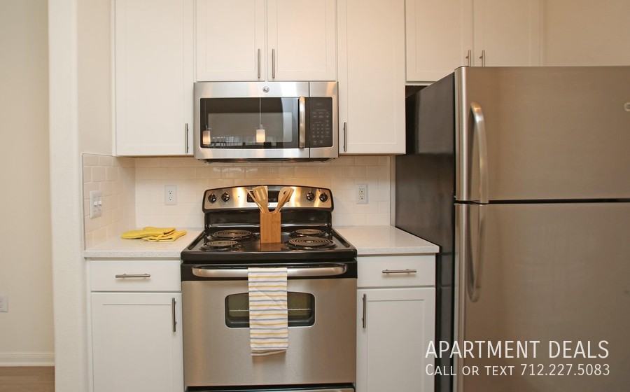 1646 E T C Jester Blvd #2914 - Photo 6 of 28