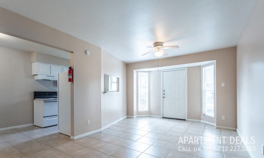 1016 S Wayside Dr #2929