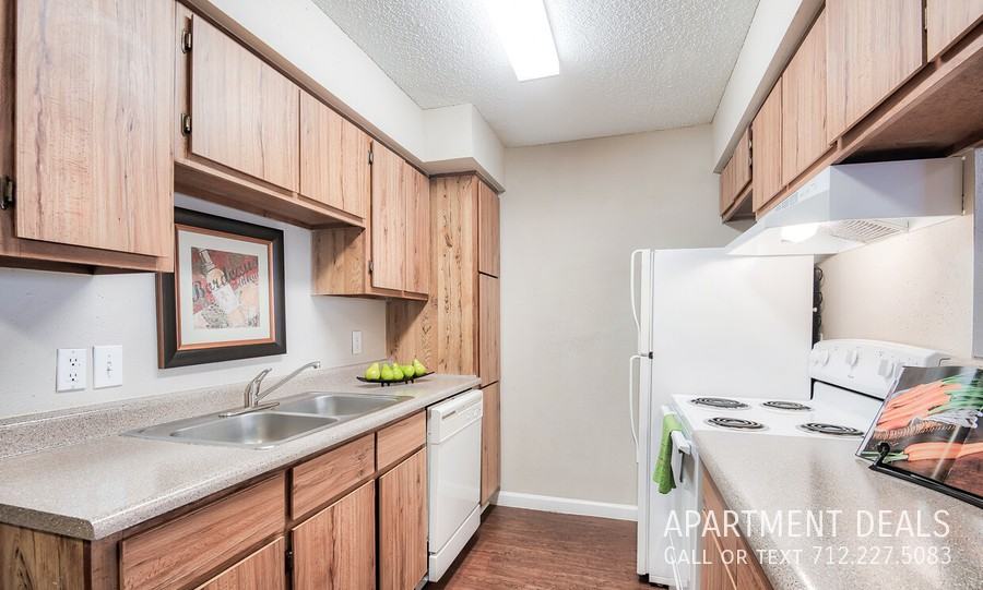 536 Normandy St #2940 - Photo 4 of 49