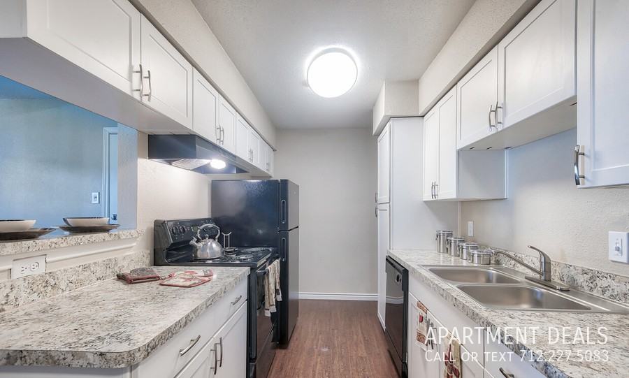 536 Normandy St #2940 - Photo 5 of 49