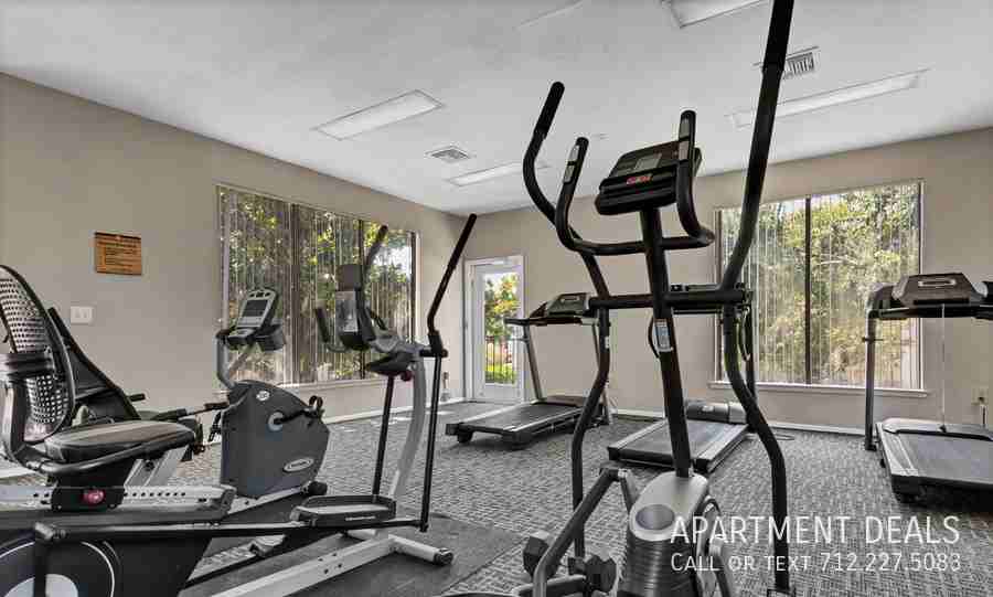 14406 Ella Blvd #2946 - Photo 6 of 21