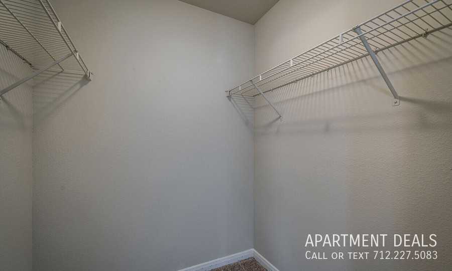 Normandy St #2980 - Photo 6 of 33