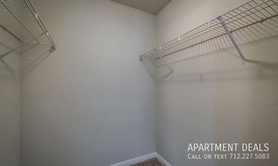 Normandy St #2981 - Photo 6 of 33