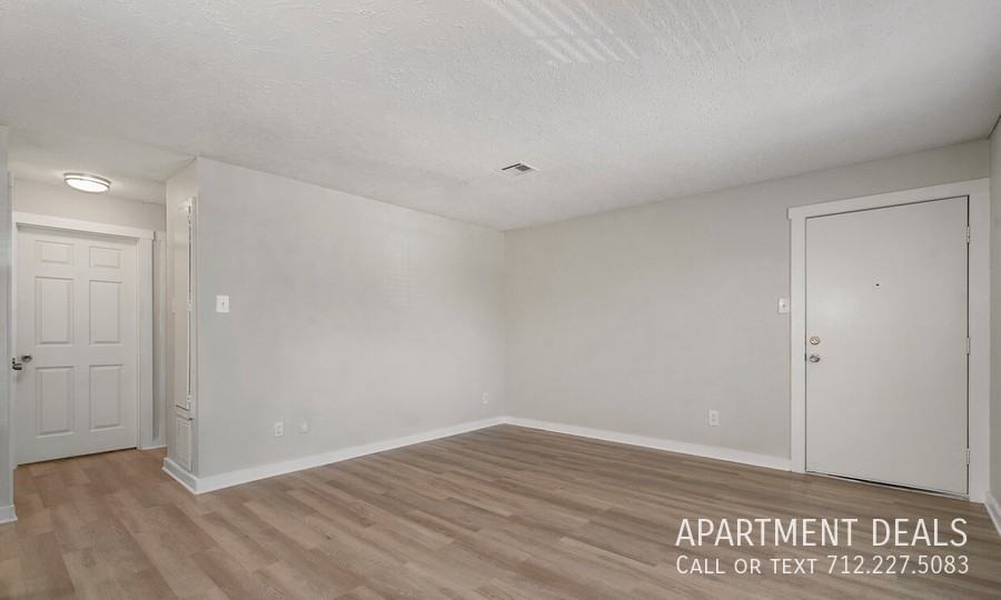 Warner St #3023 - Photo 4 of 18