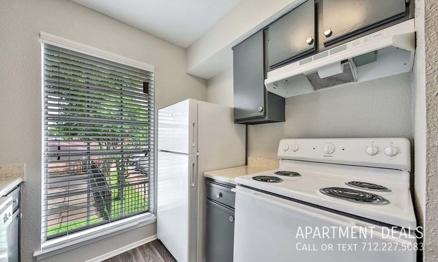 Alvarado Dr #3118 - Photo 3 of 17