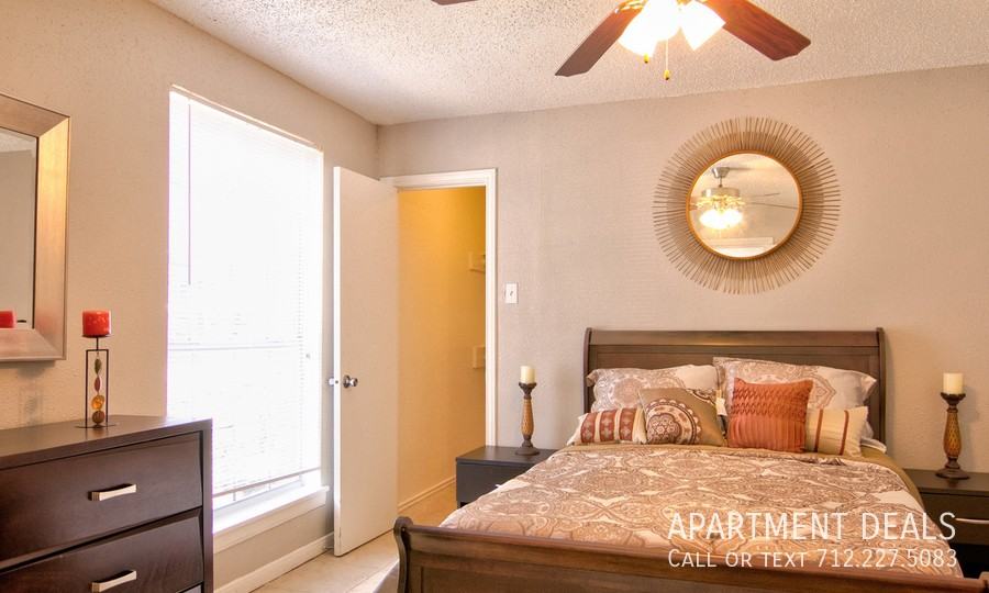 6106 Marinette Dr #3152 - Photo 5 of 18