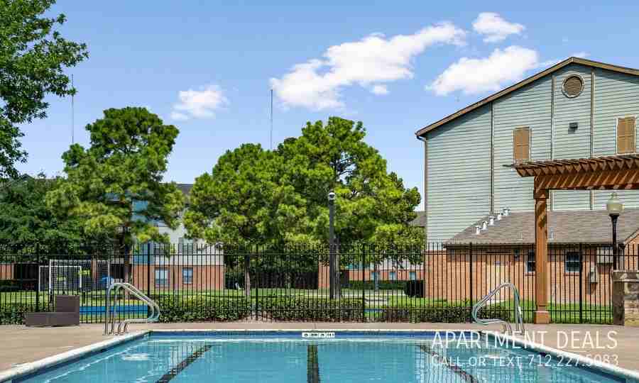 Greens Crossing Blvd #3177 - Photo 5 of 14