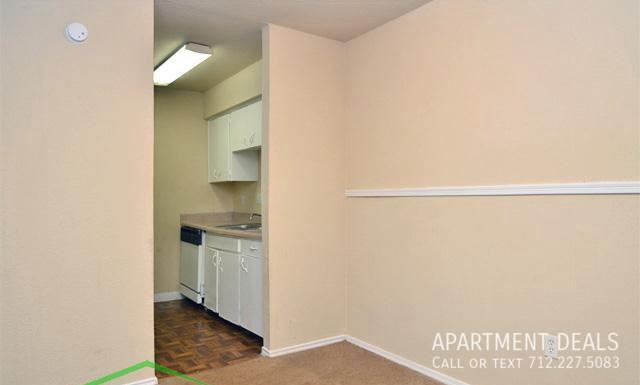 Long Point Rd #3223 - Photo 7 of 50