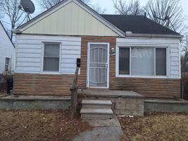 featured image of 18025 Bentler St
