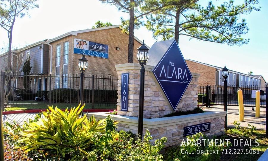 Wayforest Dr #3318 - Photo 6 of 18