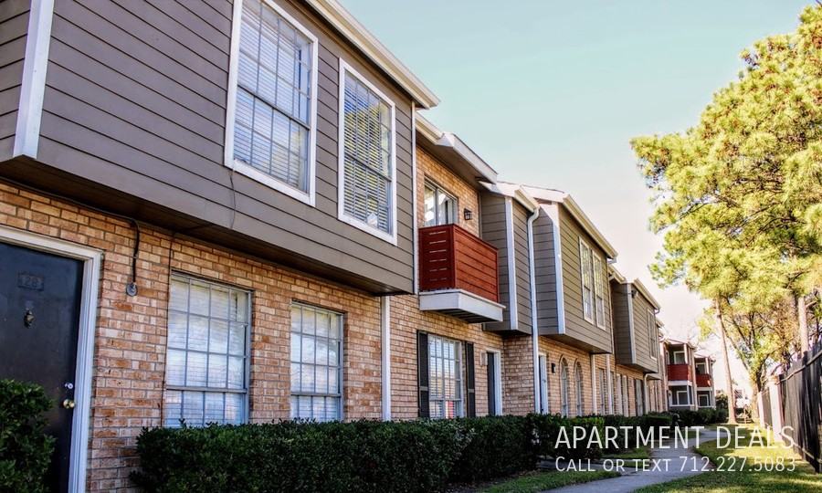 Wayforest Dr #3319 - Photo 2 of 18