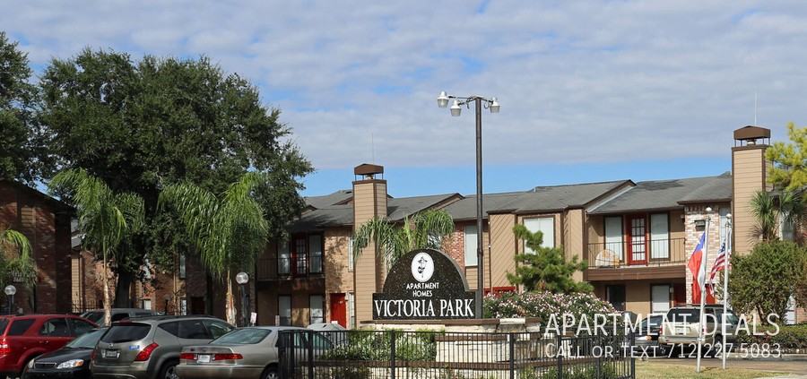 8606 S Course Dr #3355