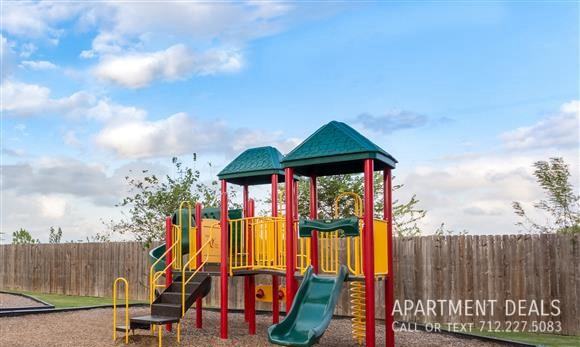 Larkwood Dr #3394 - Photo 5 of 42