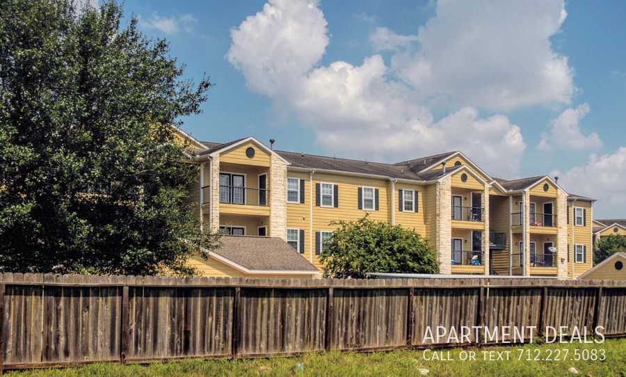 10187 Windmill Lakes Blvd #3415 - Photo 7 of 19