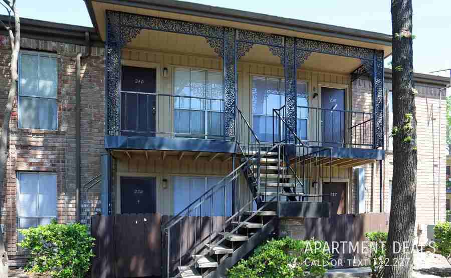 Emnora Ln #3425 - Photo 7 of 23