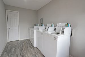 featured image of 2807 Bachman Dr
