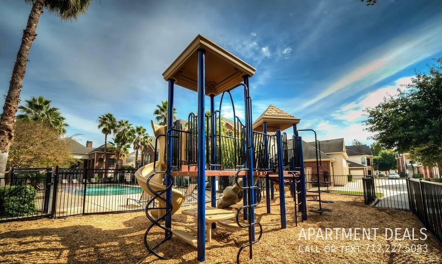 Blue Ash Dr #4303 - Photo 4 of 28