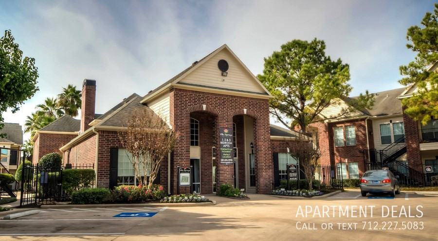 Blue Ash Dr #4304 - Photo 2 of 28