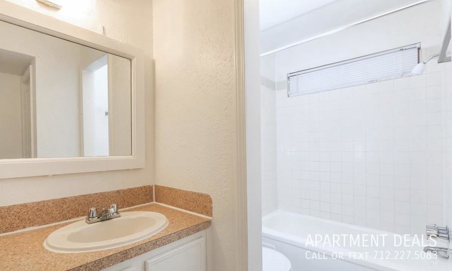8357 Park Place Blvd #4341 - Photo 2 of 41