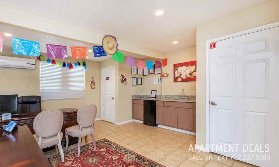 8357 Park Place Blvd #4341 - Photo 6 of 41