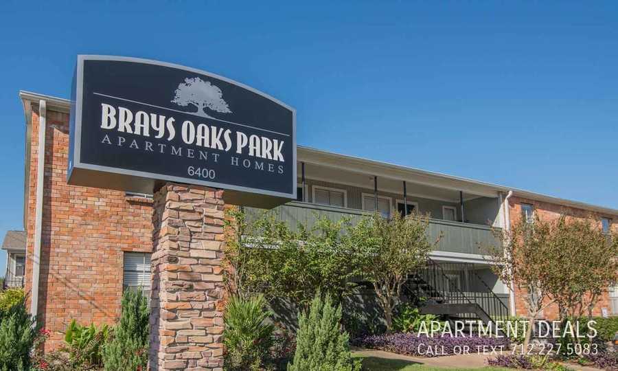 Sandpiper Dr #4365 - Photo 2 of 5