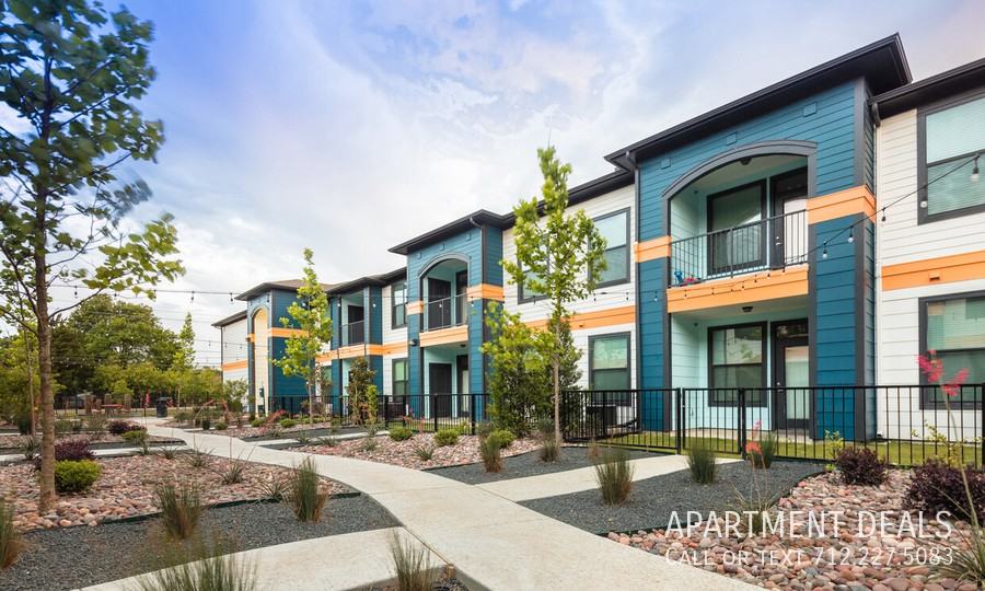 7026 Stuebner Airline Rd #4437 - Photo 4 of 13