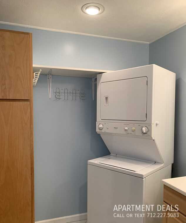 921 W 25th St #4594 - Photo 3 of 10