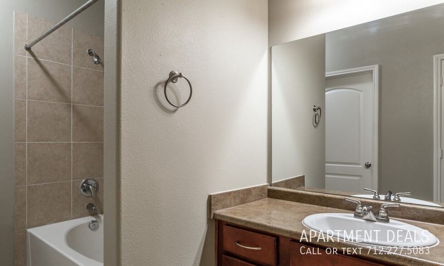 9656 N Sam Houston Pkwy E #1329 - Photo 2 of 36
