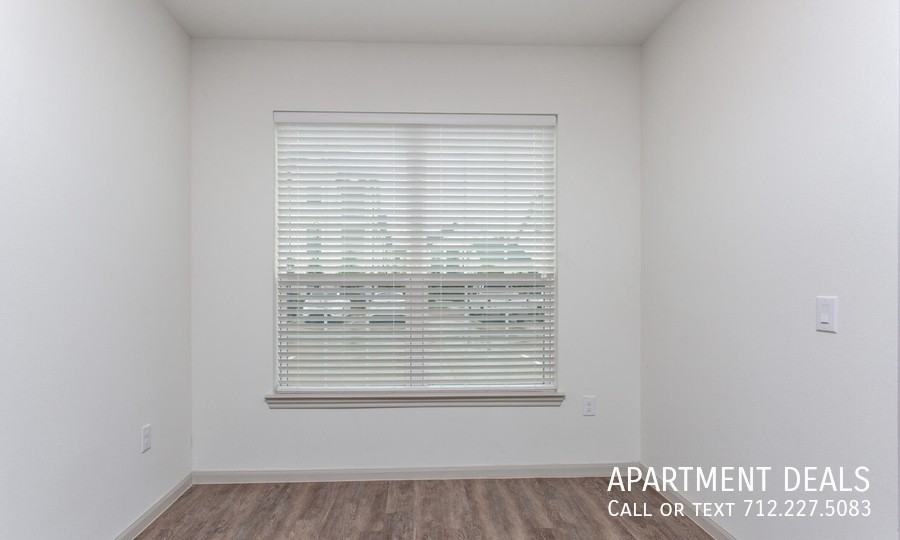 8808 N Sam Houston Pkwy E #1335 - Photo 7 of 8