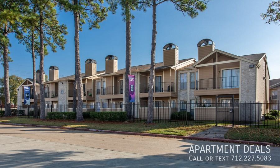 521 S Bender Ave #3698 - Photo 3 of 24