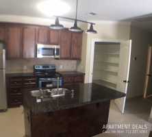 featured image of 3620 Boettcher Dr #3670