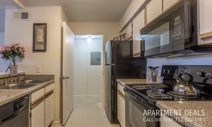 Lakeridge Rd #3675 - Photo 6 of 23