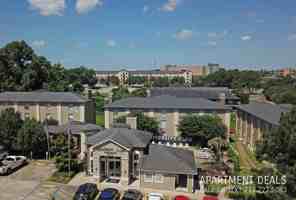 featured image of 2461 Montgomery Rd #3687