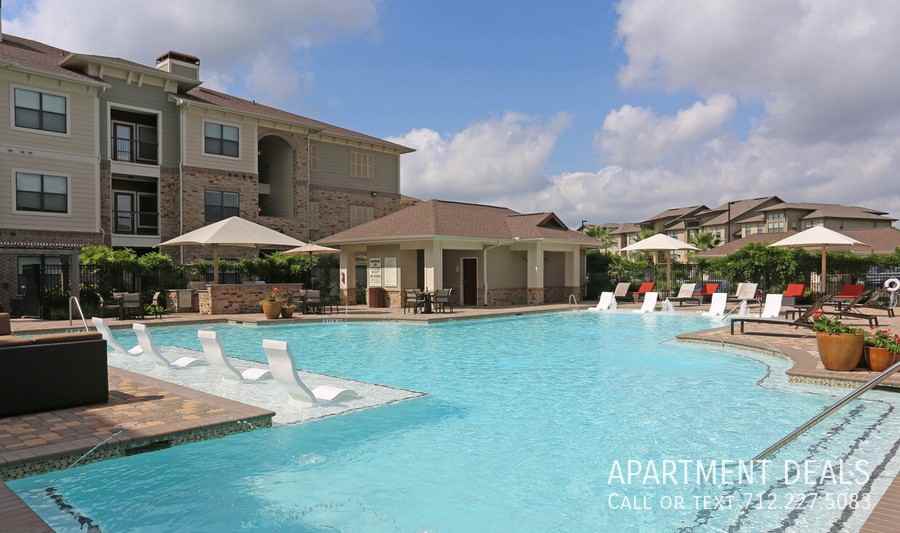 Kingsland Blvd #1020 - Photo 6 of 47