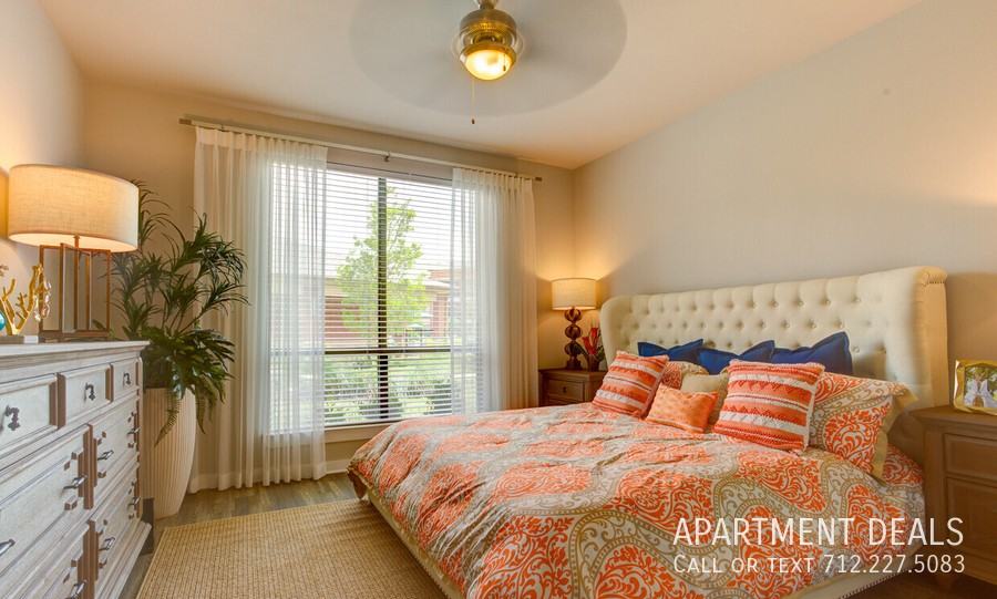 Perth Meadows Ct #1455 - Photo 5 of 44