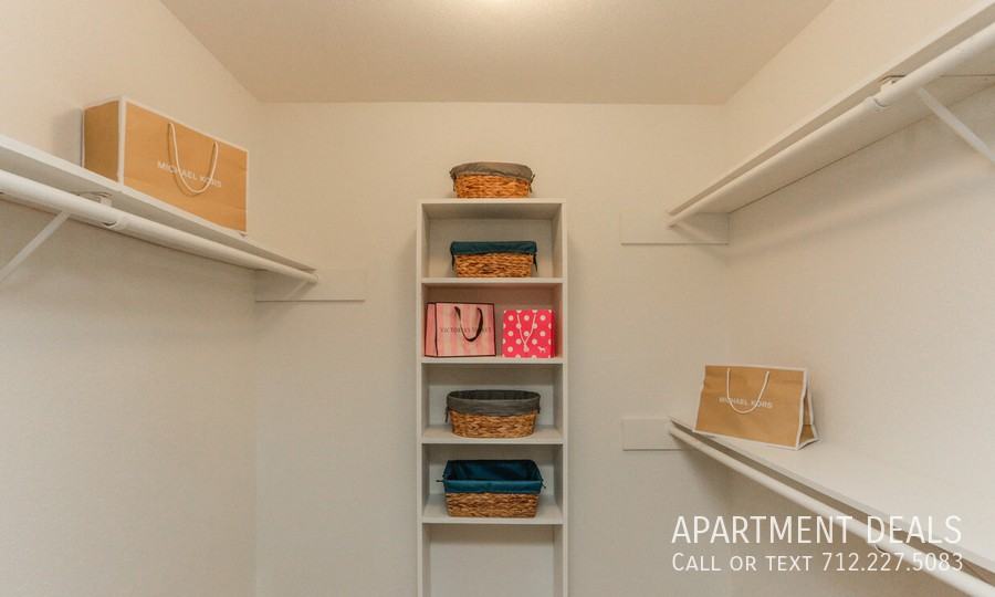 1117 Houghton Rd #2373 - Photo 3 of 46