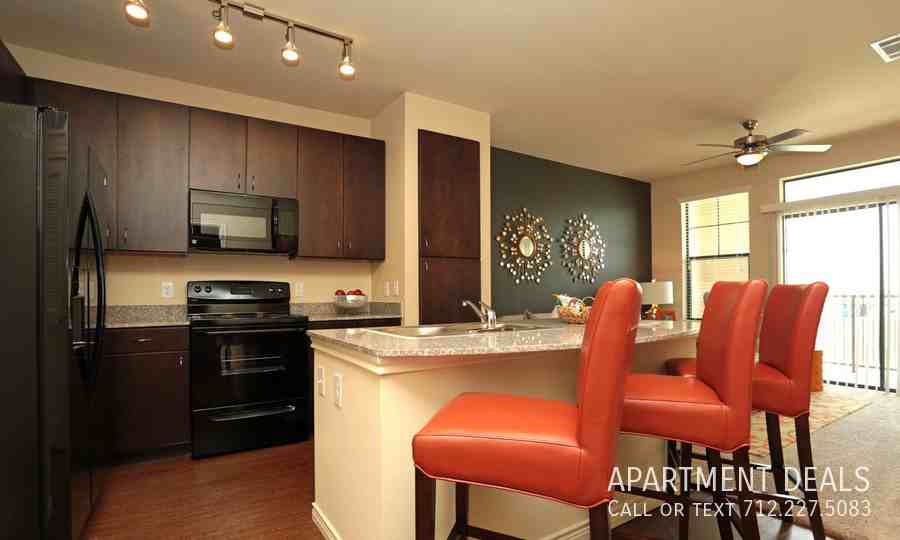 516 Westgreen Blvd #2615 - Photo 4 of 19