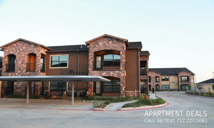 21757 Cimarron Pkwy #3815 - Photo 4 of 25