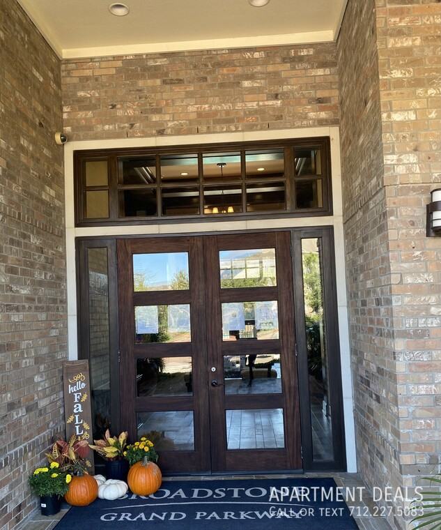 1117 Falcon Park Dr #3873 - Photo 6 of 24