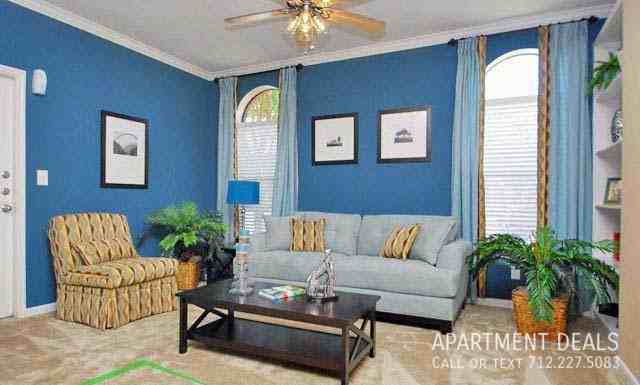 106 Admiralty Way #1653