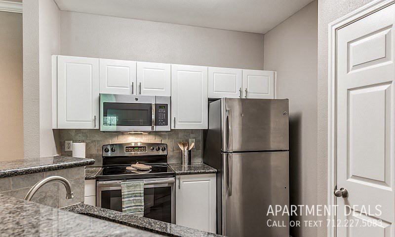 Courageous Dr #1675 - Photo 5 of 15