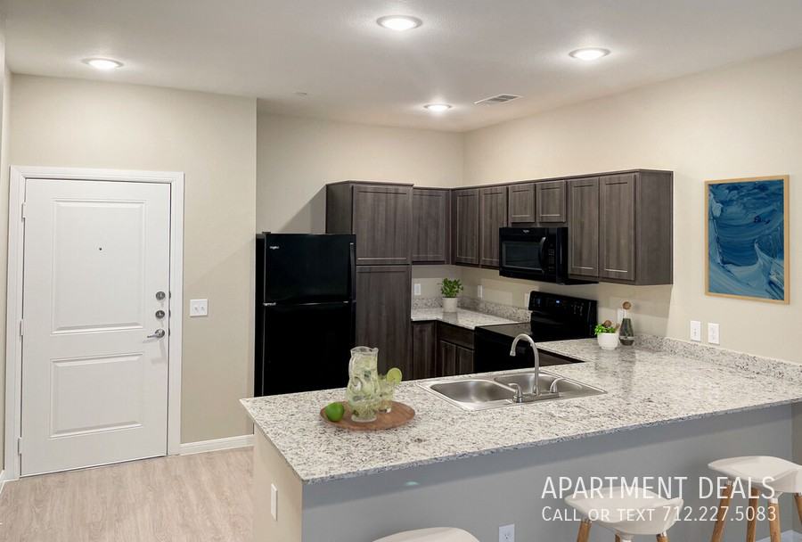 1310 Turtle Creek Dr #4492 - Photo 6 of 17