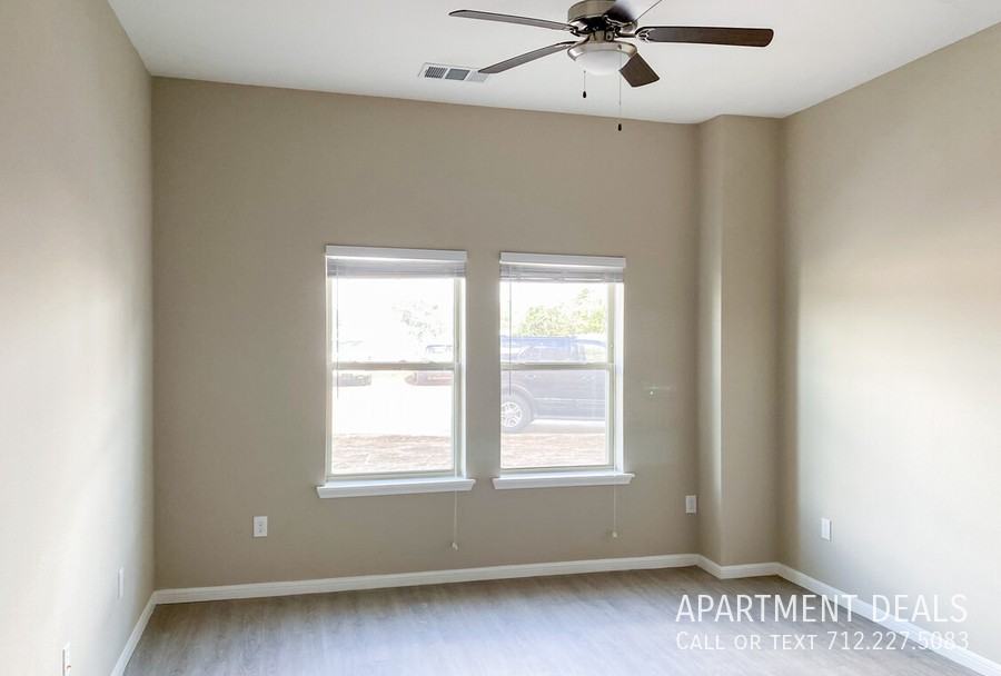 1310 Turtle Creek Dr #4492 - Photo 7 of 17