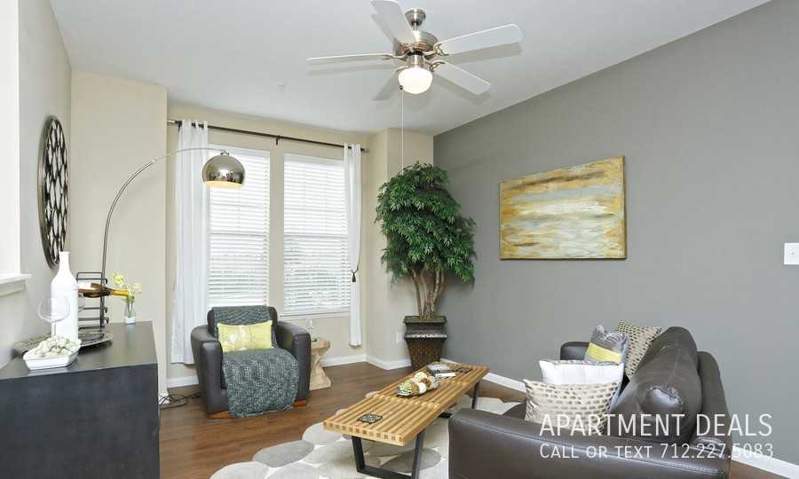 Space Center Blvd #3113 - Photo 3 of 43