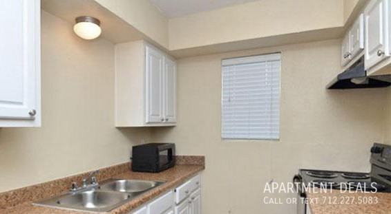 Harris Ave #4525 - Photo 4 of 21