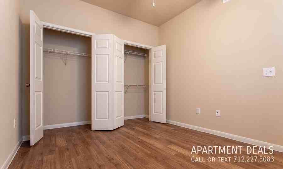 2926 Oak Rd #4125 - Photo 2 of 50